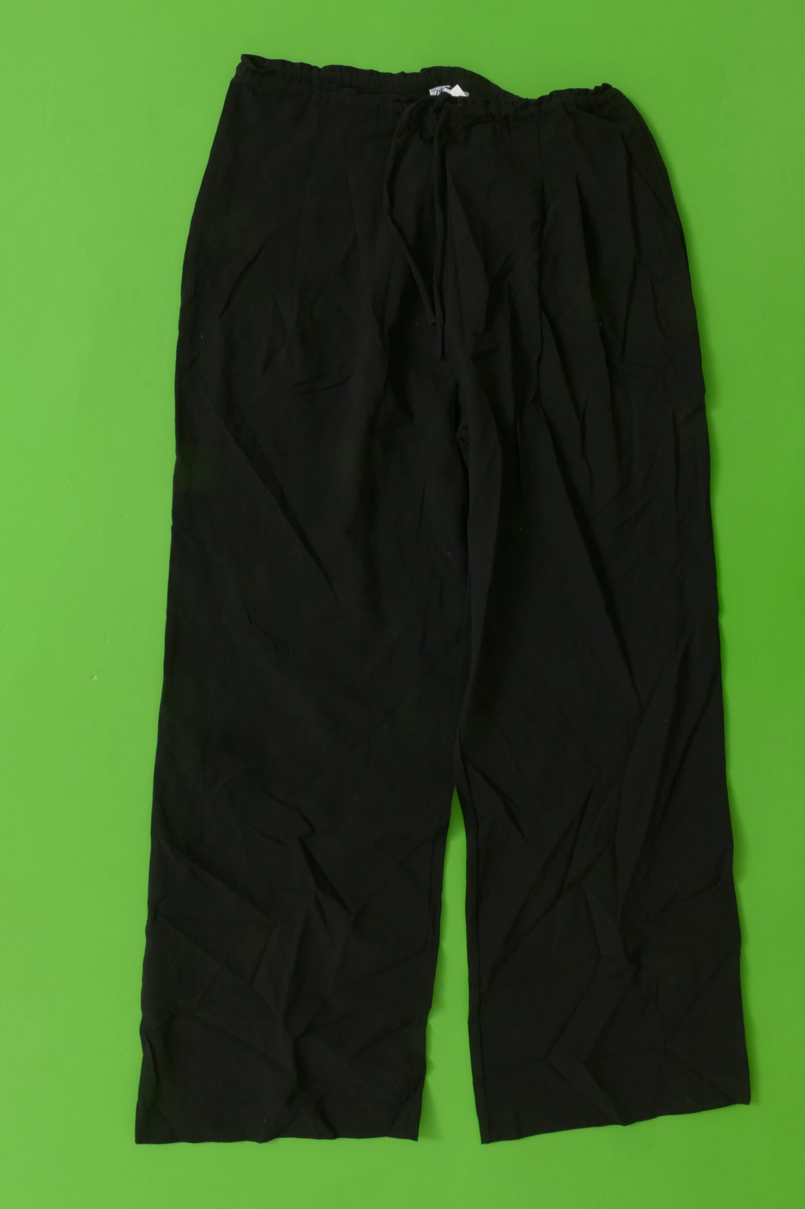 P&uuml;ksid M - Zara