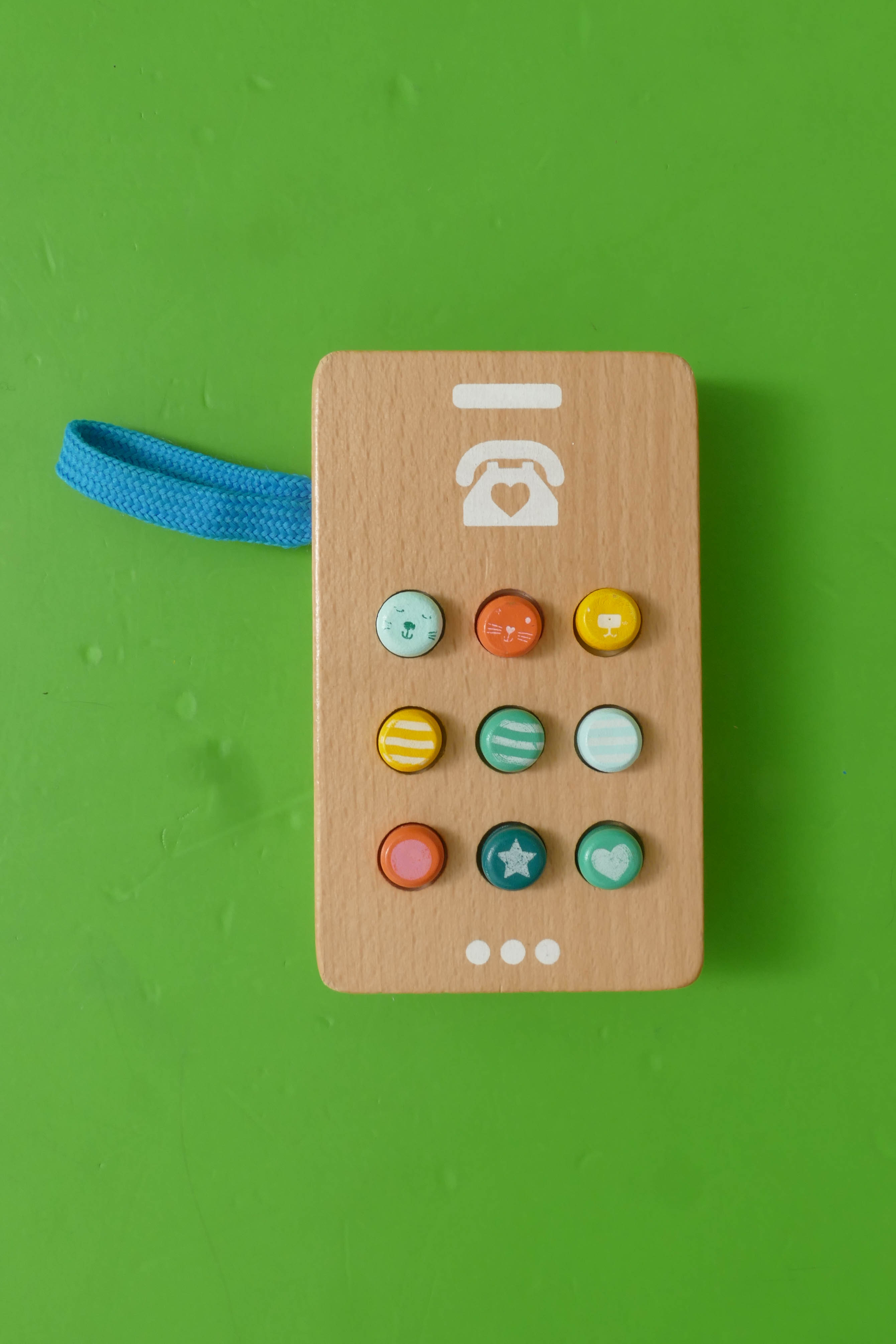 Puidust telefon 11,5x6,5cm