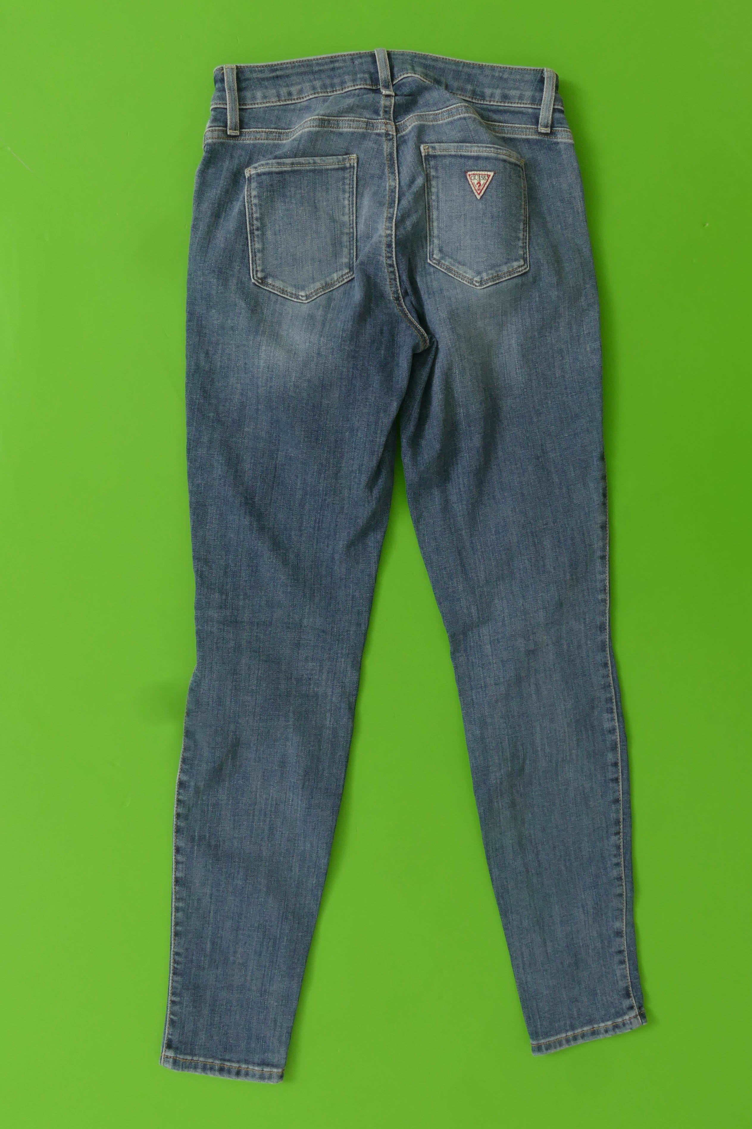 DEF. Teksap&uuml;ksid W25 - Guess