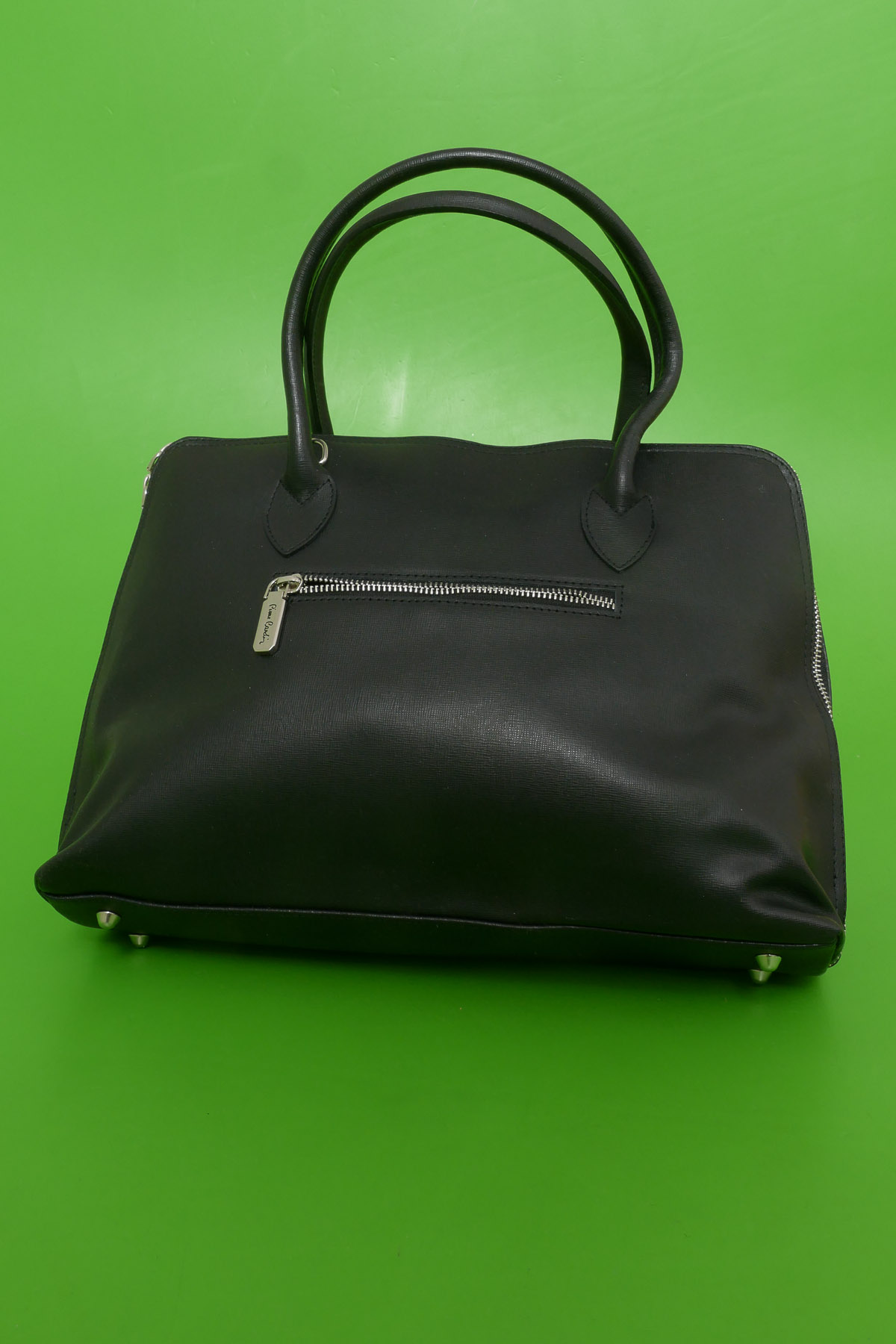 UUS! Nahast k&auml;ekott u. 40x27x8 cm - Pierre Cardin