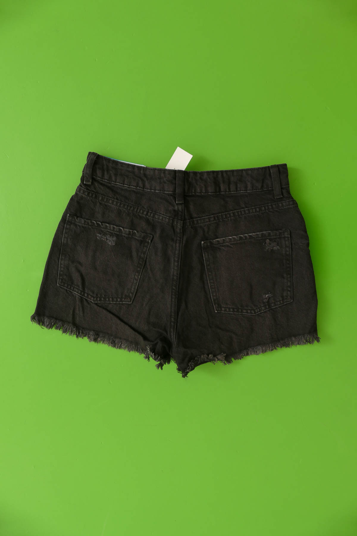 UUS! L&uuml;hikesed p&uuml;ksid EU 38 - Primark