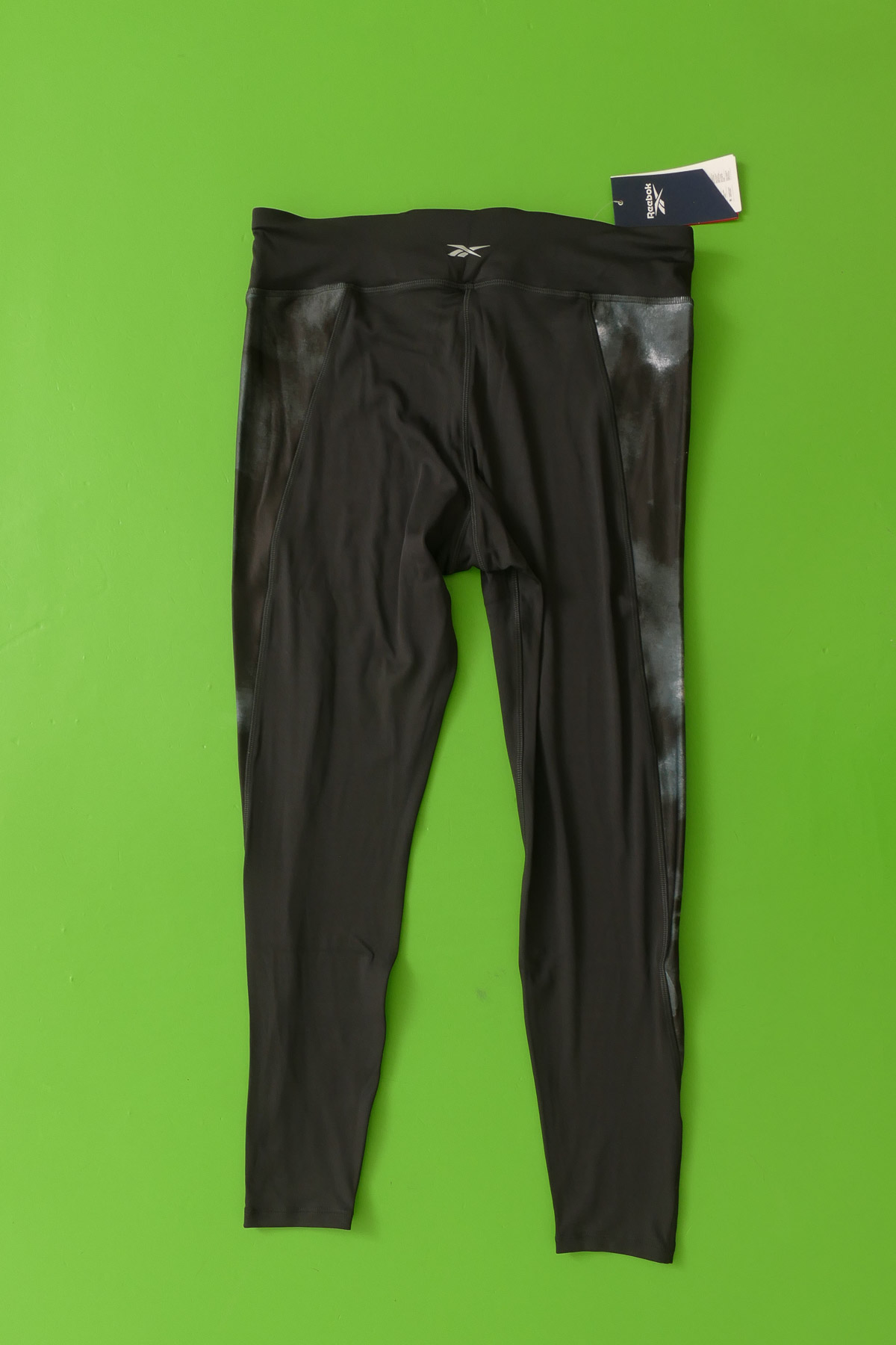UUS! Spordiretuusid XL - Reebok