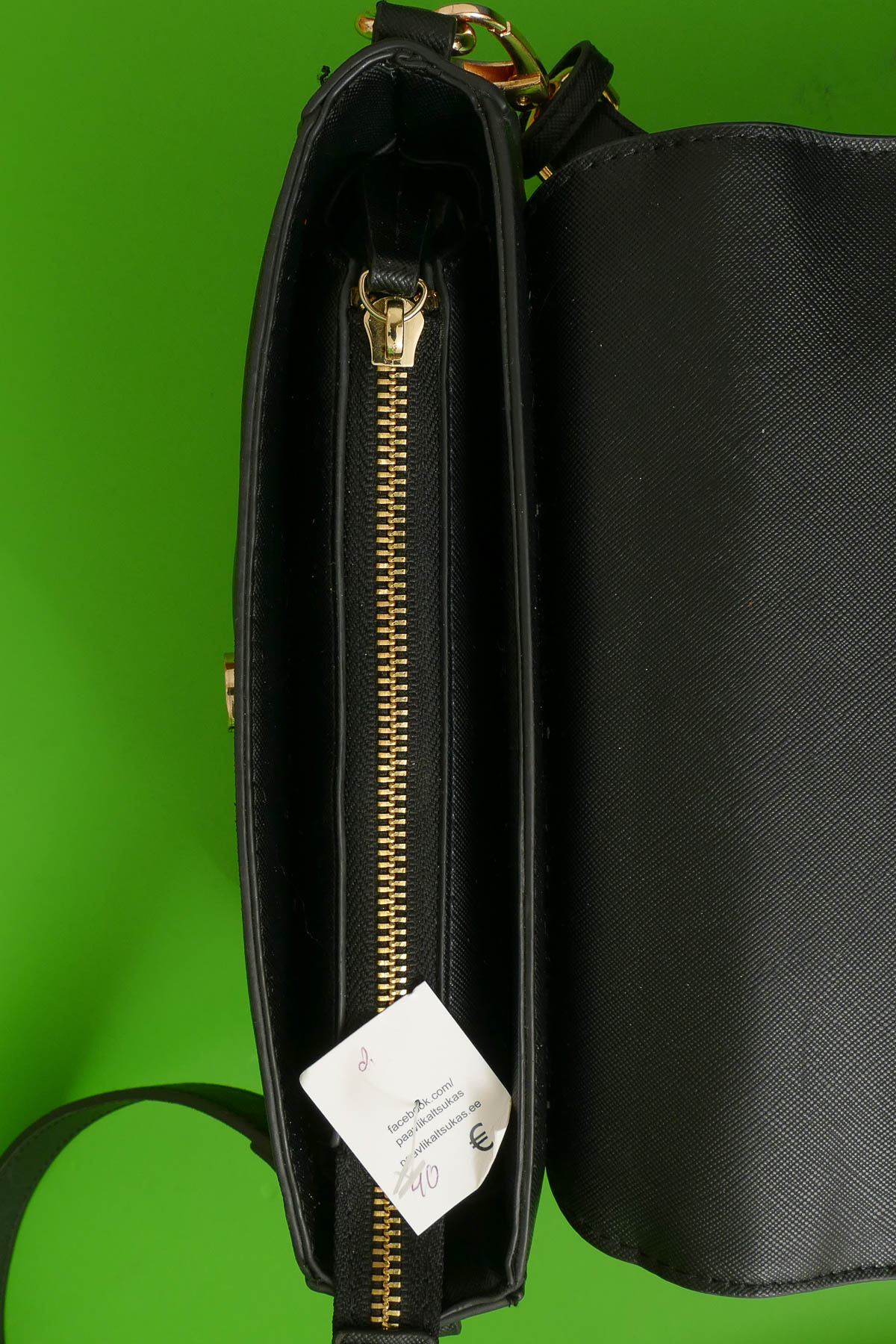 DEF. &Otilde;lakott 24x15x6 cm - Valentino.