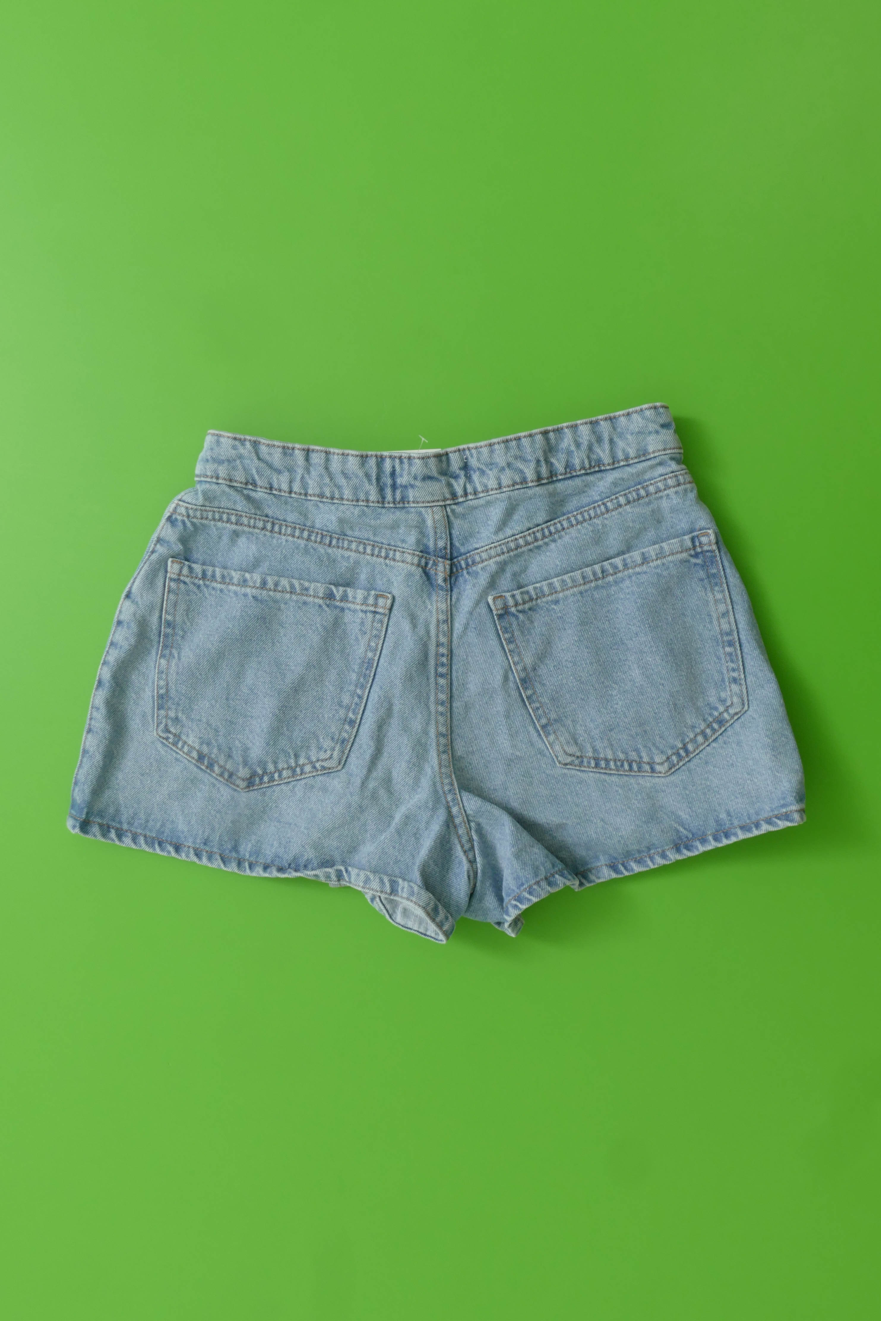 L&uuml;hikesed p&uuml;ksid EU 36 - Denim Co.