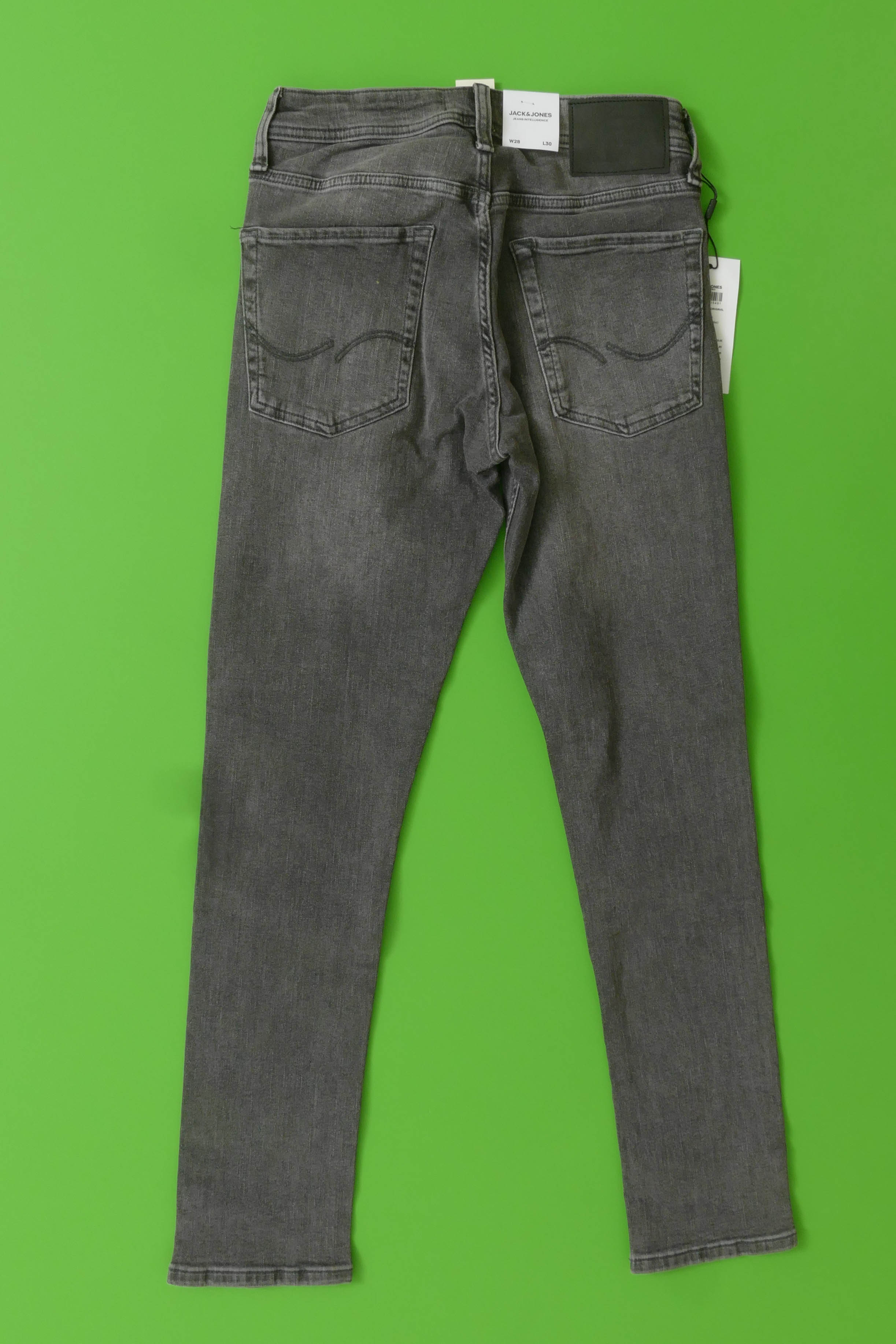 UUS! Teksap&uuml;ksid W28 L30 - Jack & Jones