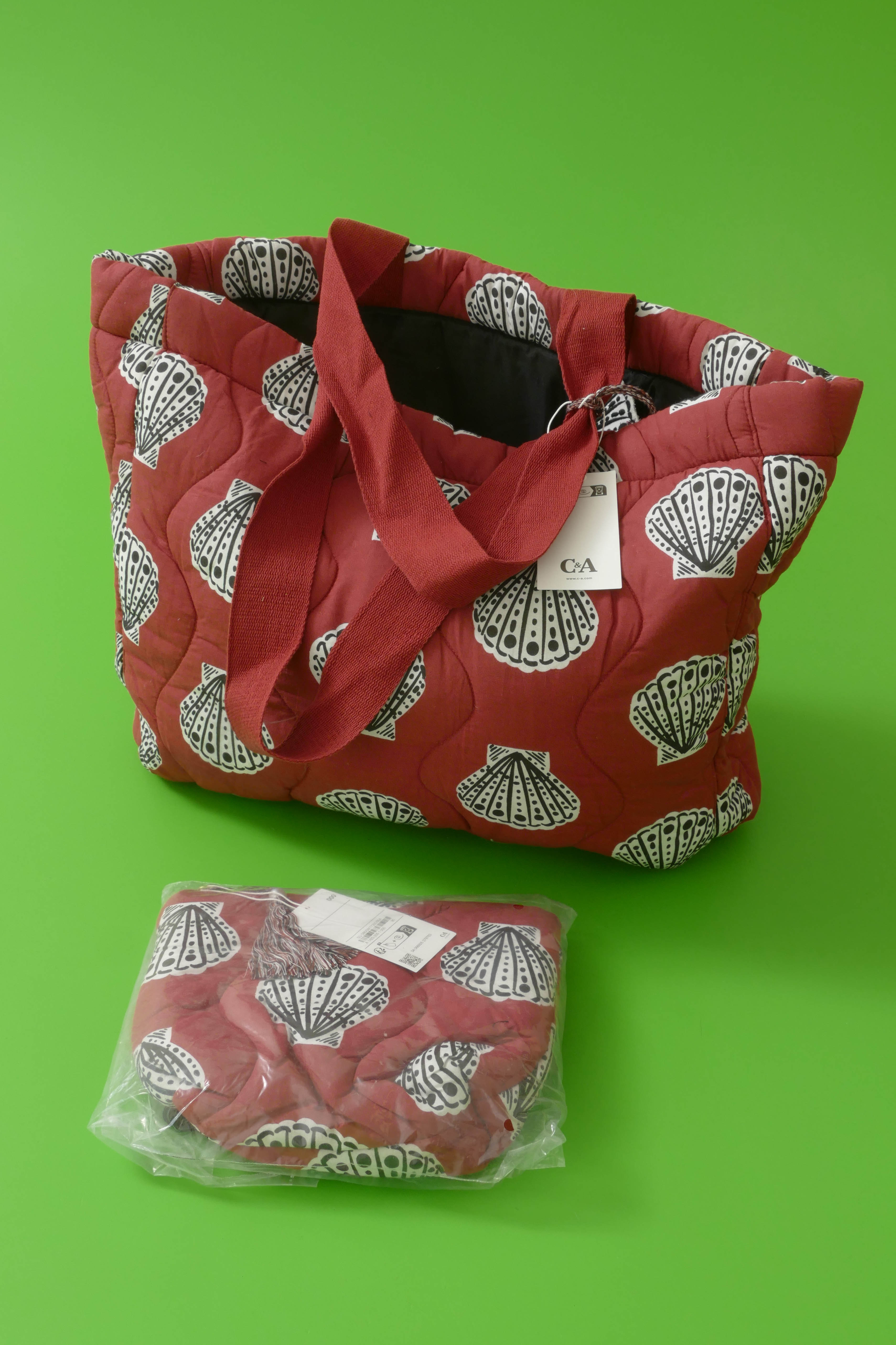 UUS! Riidest kott 14x41x40x69cm+ tualett-tarvete kott 23x19 cm - C&A