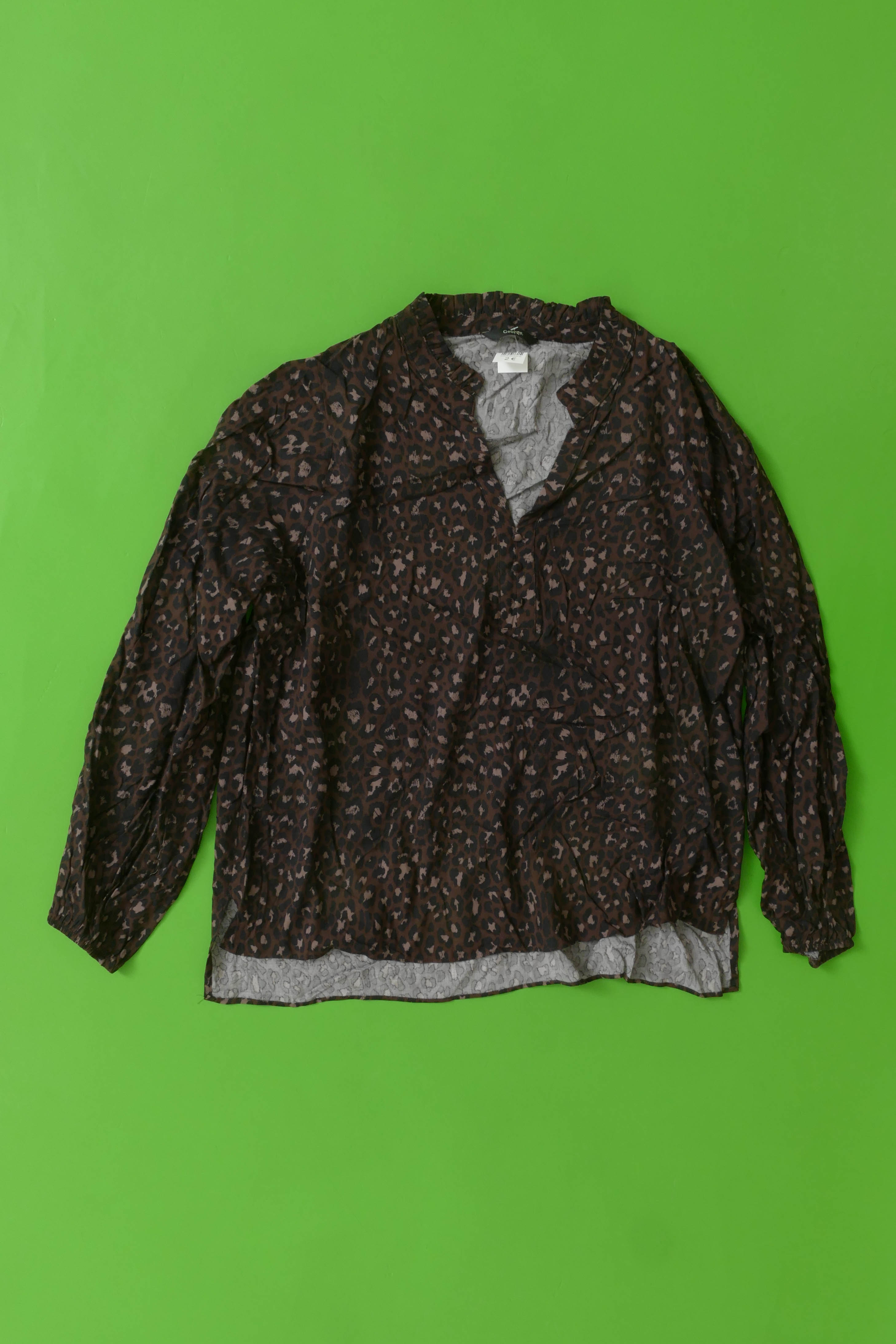 Pluus  EU 46 - George.