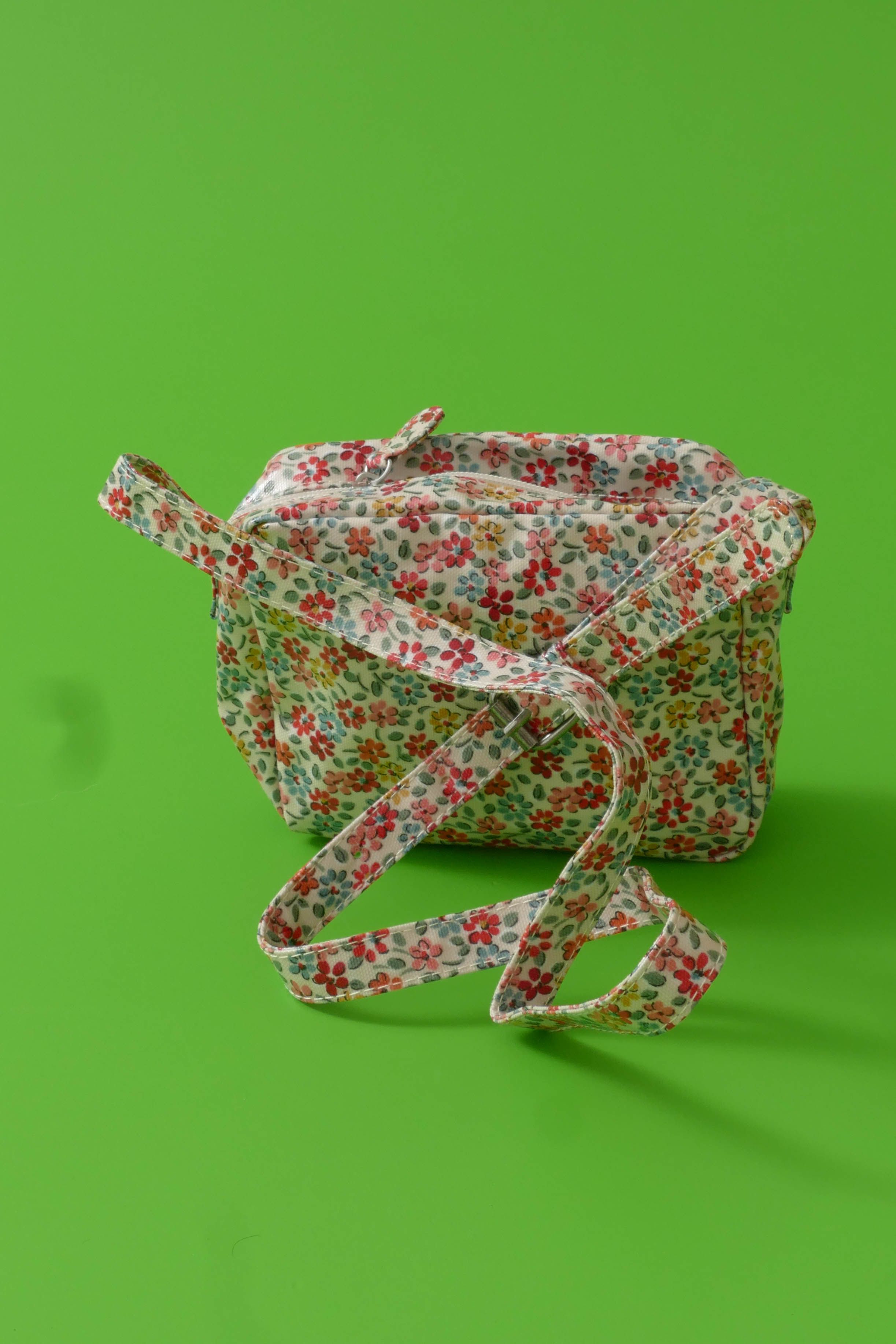 UUS! Kott 5x16x12-52 cm - Cath Kids.