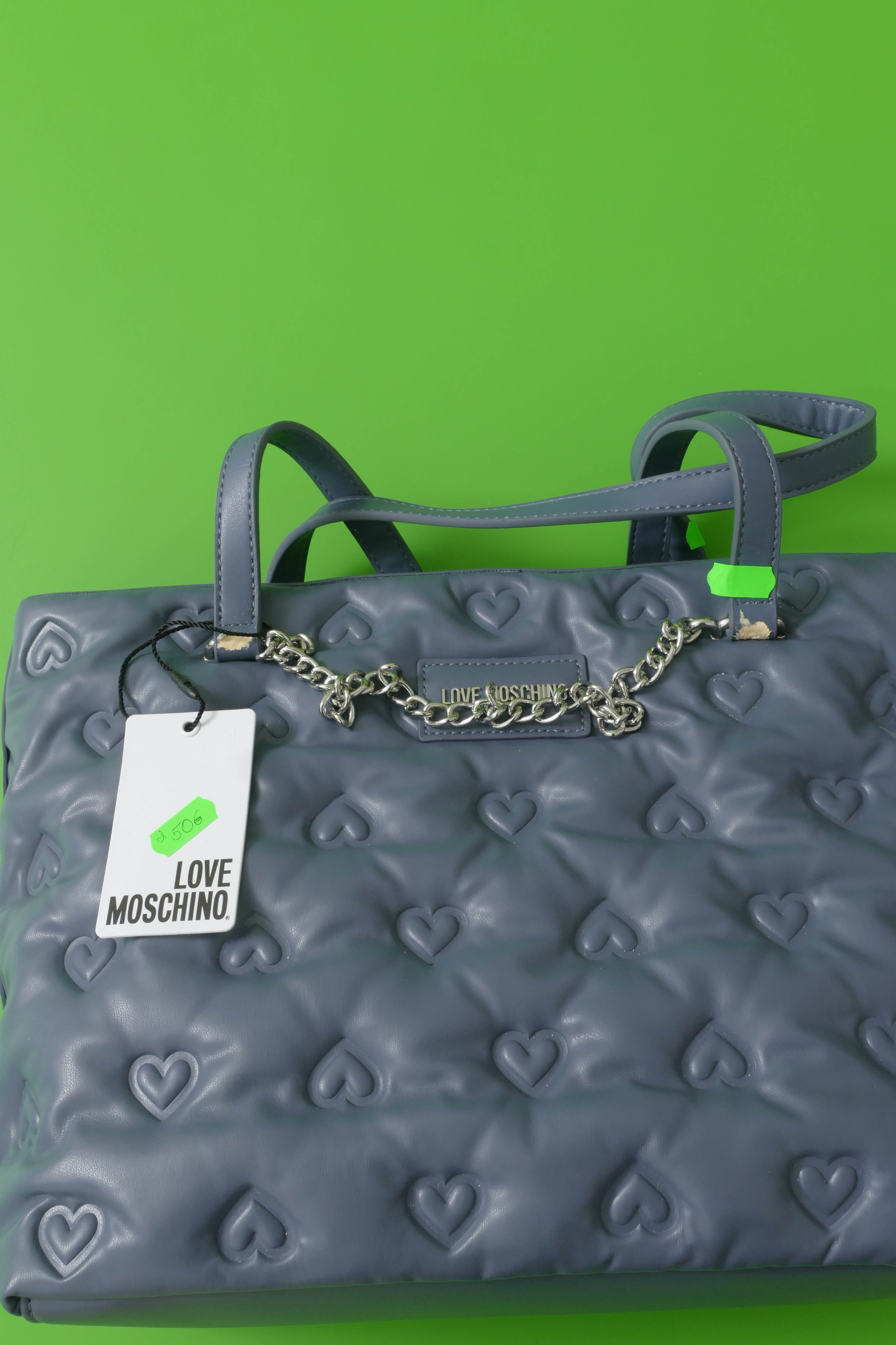 UUS! DEF. K&auml;ekott 12x32x25 cm - Love moschino