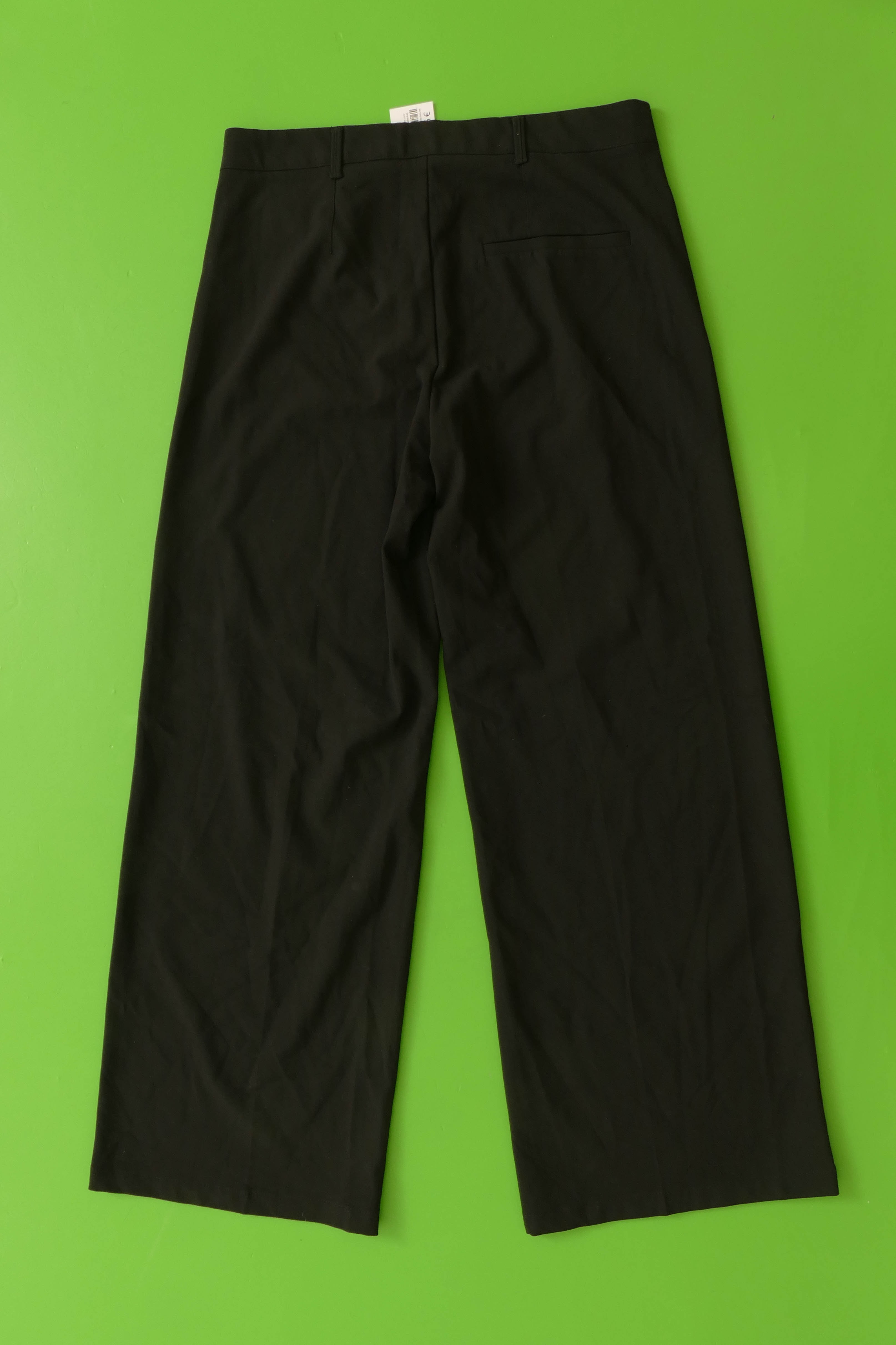 P&uuml;ksid EU 42 - Bershka